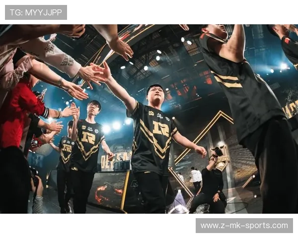 LPL赛事震撼：Uzi一日连战17局，韩服积分飙升至700点