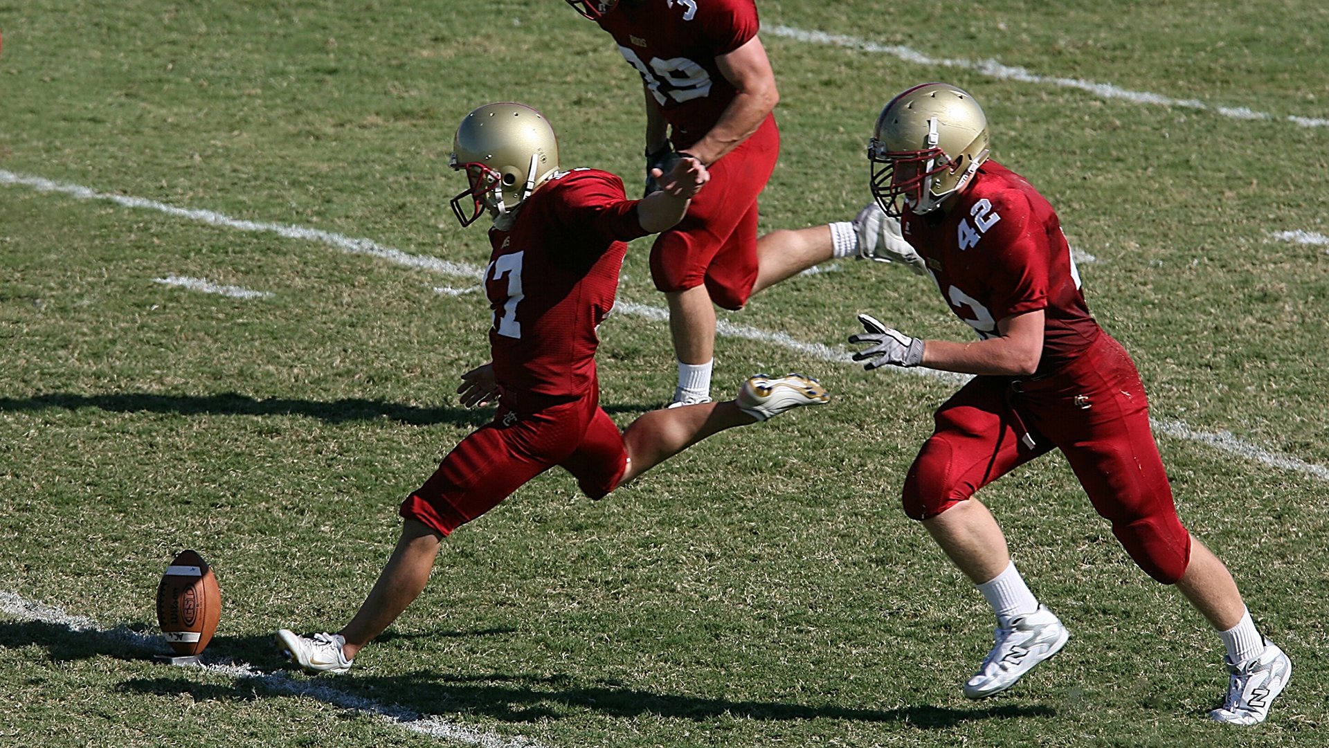中国男篮强调团队协作 构建整体攻防体系,中国男篮队内训练