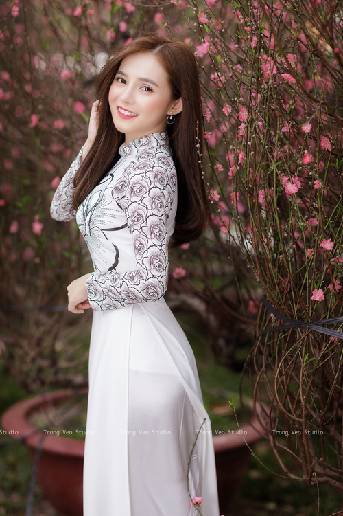 新疆男篮新赛季注重培养后备力量提升竞争力,新疆男篮现在集训情况如何