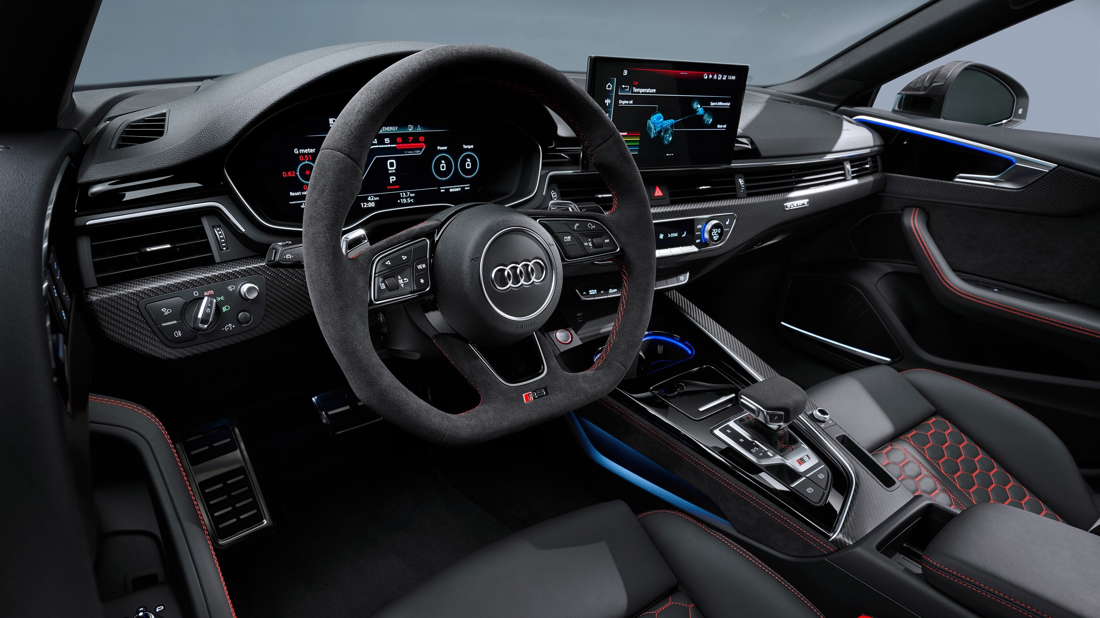 女子足球联赛后防线表现稳定提升,女子足球球门